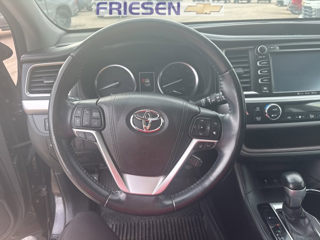 Used 2018 Toyota Highlander Limited w/ Protection Package #3 image 13