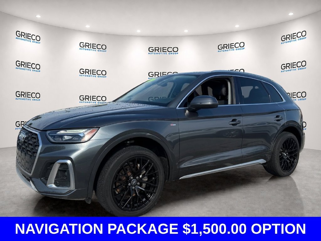 Used 2022 Audi Q5 2.0T Premium Plus w/ Premium Plus Package AWD/4WD image 3