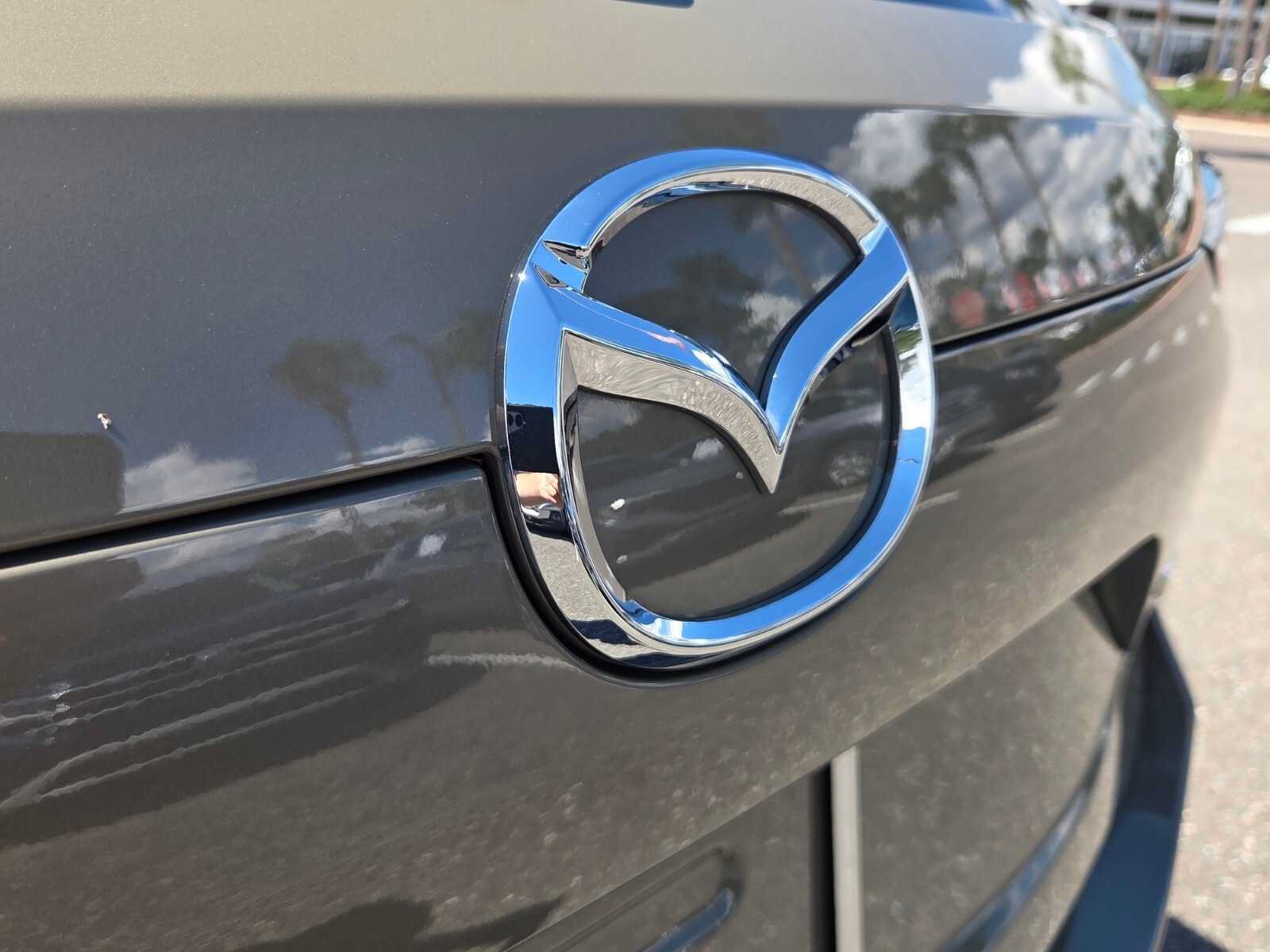 Certified 2025 MAZDA CX-5 Carbon Edition AWD/4WD image 16