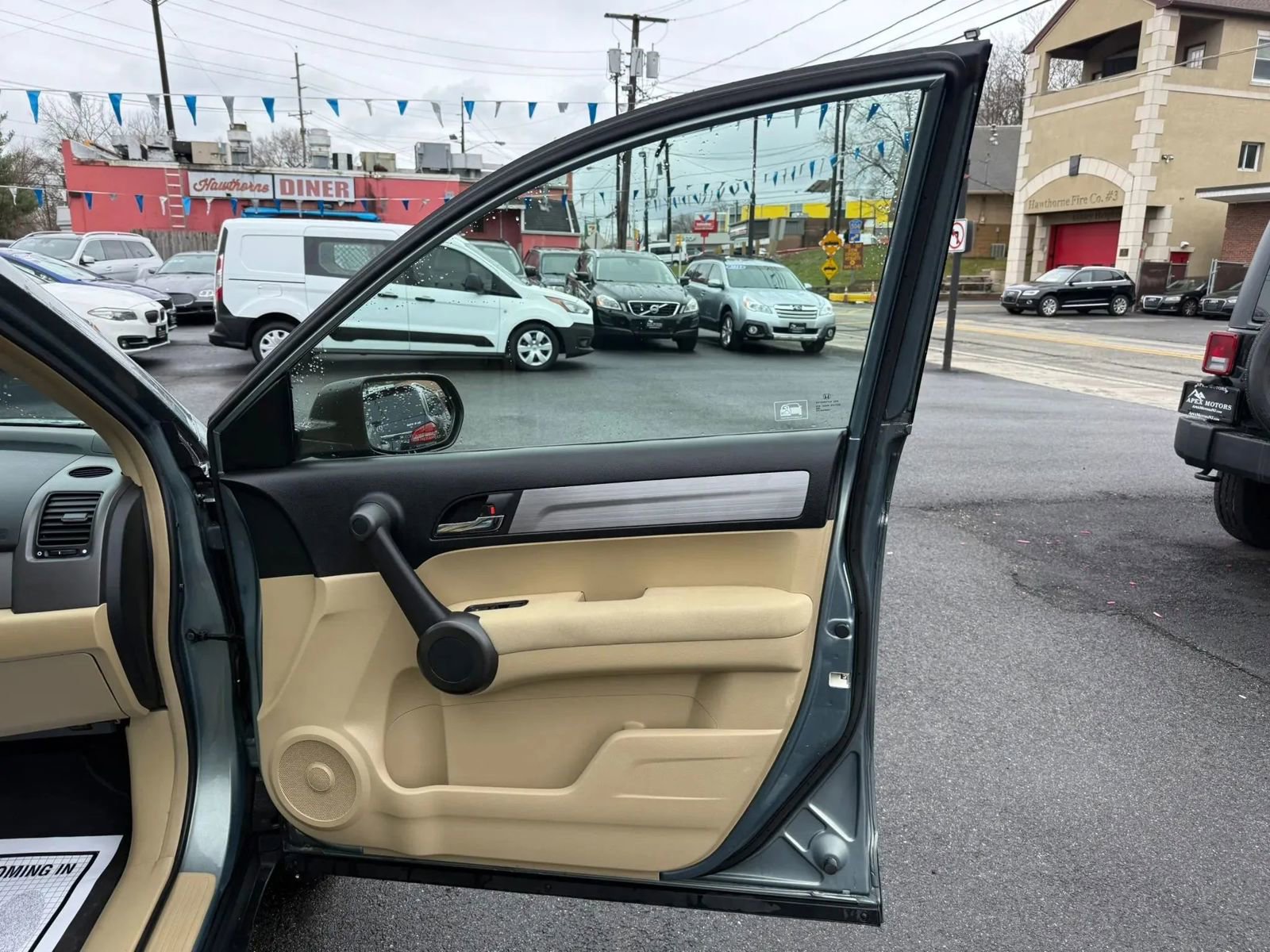 Used 2011 Honda CR-V LX image 42