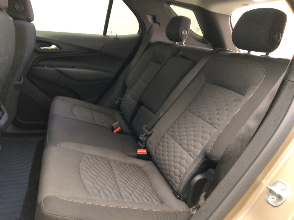 Used 2018 Chevrolet Equinox LT FWD image 18