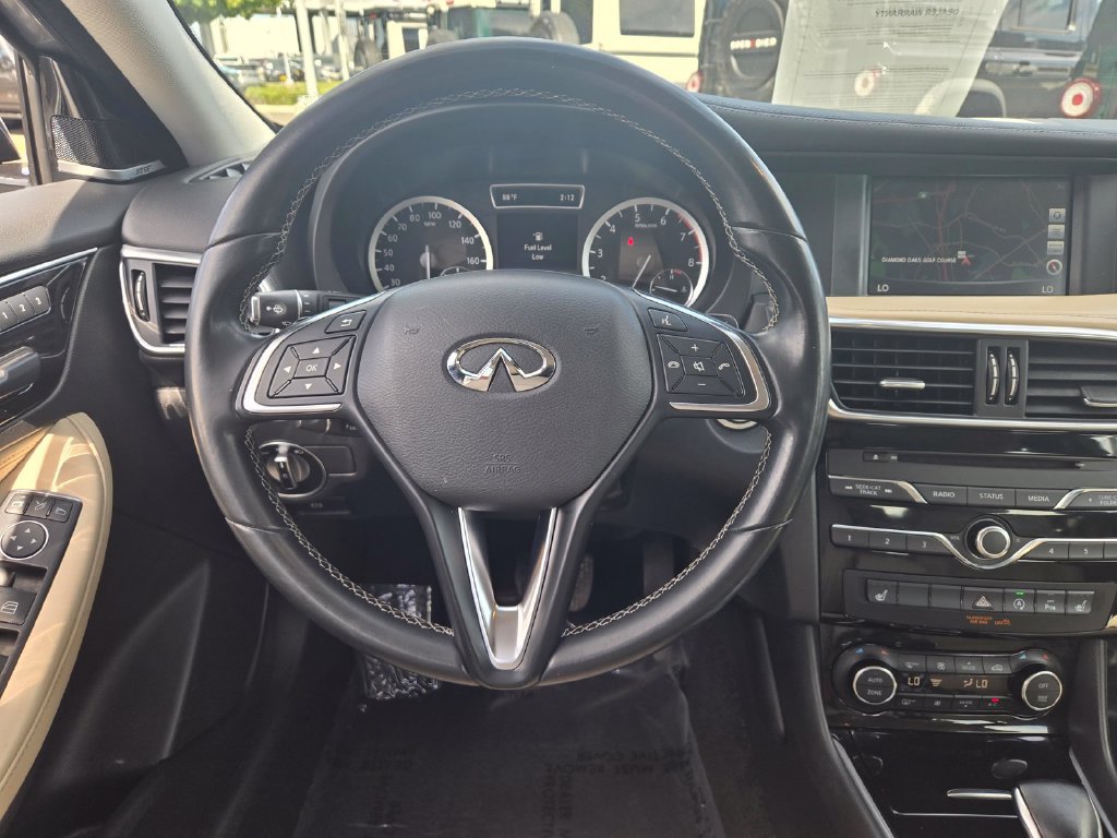Used 2017 INFINITI QX30 Premium w/ Navigation Package AWD/4WD image 15