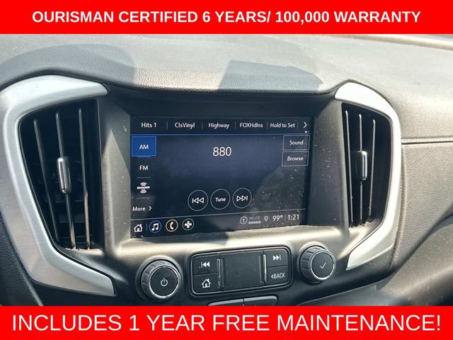 Used 2024 GMC Terrain SLT AWD/4WD image 17