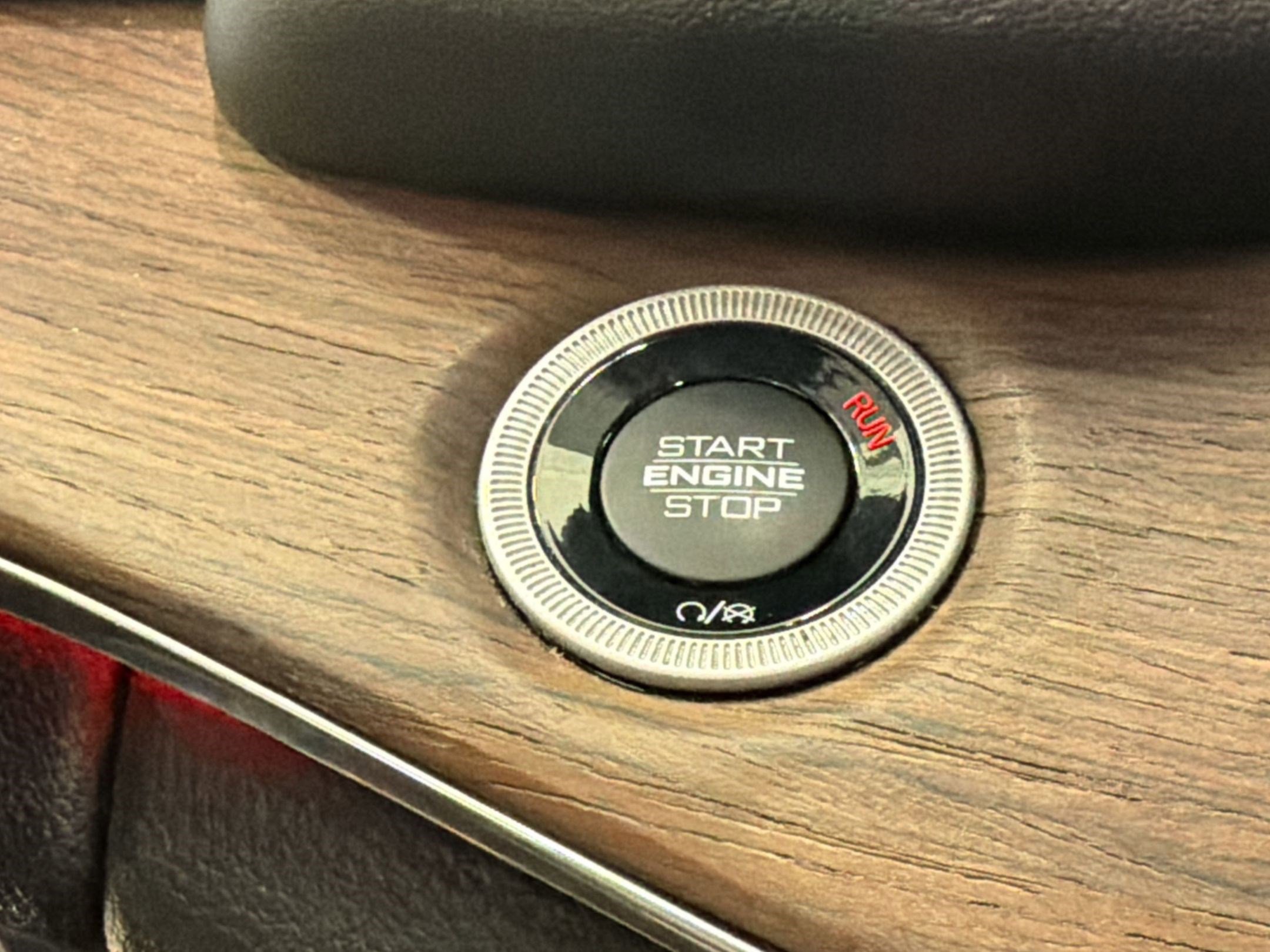 Used 2023 Jeep Grand Cherokee L Summit w/ Advanced Protech Group IV image 28