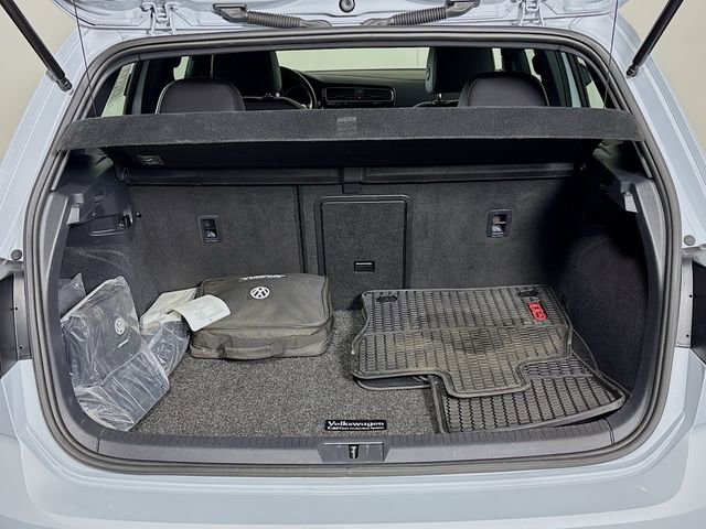 Used 2020 Volkswagen GTI SE image 27