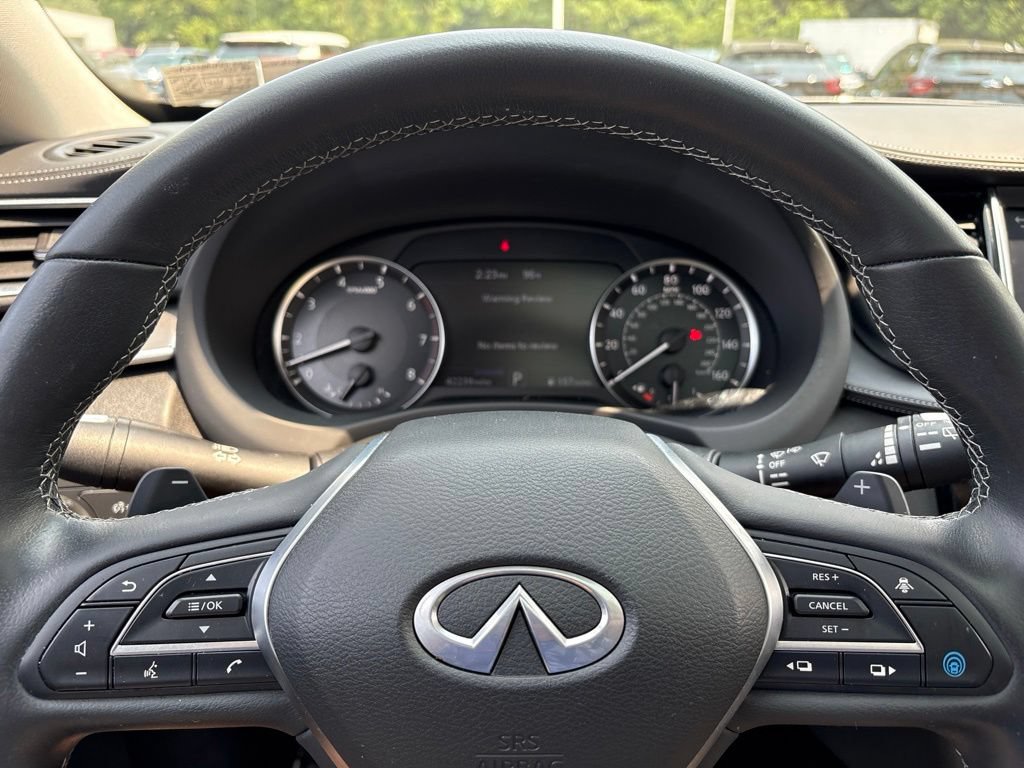 Used 2023 INFINITI QX50 Luxe AWD/4WD image 22