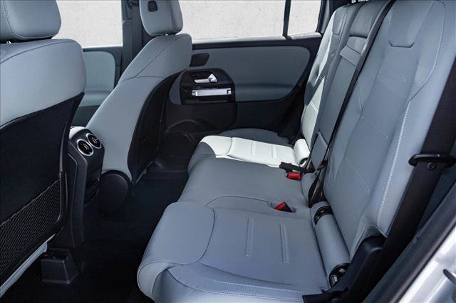 New 2026 Mercedes-Benz GLB 250 4MATIC image 19