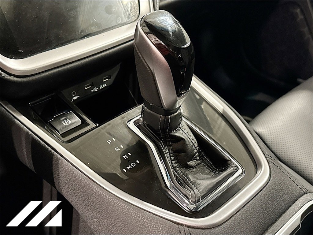 Used 2022 Subaru Outback Limited image 19