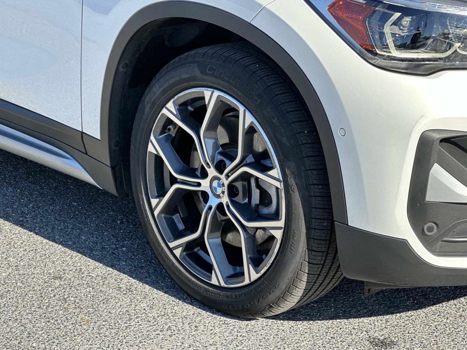 Used 2021 BMW X1 xDrive28i w/ Premium Package image 11