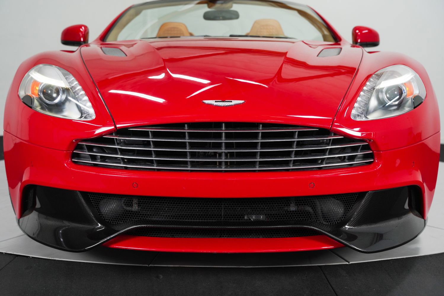 Used 2014 Aston Martin Vanquish Volante RWD image 15