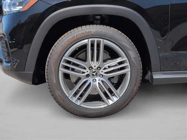 New 2025 Mercedes-Benz GLS 450 4MATIC image 10