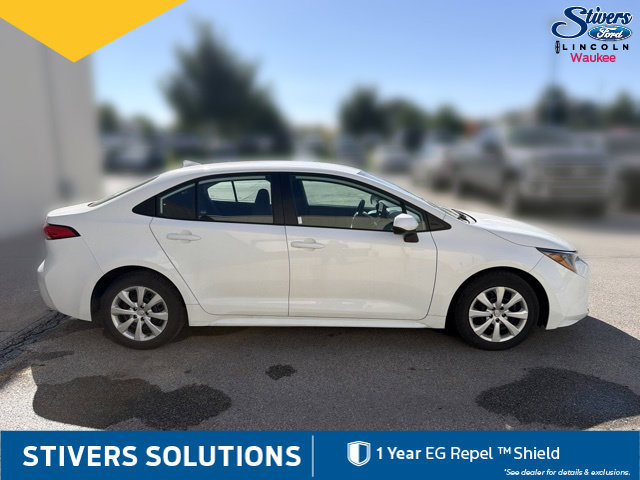 Used 2024 Toyota Corolla LE FWD image 5