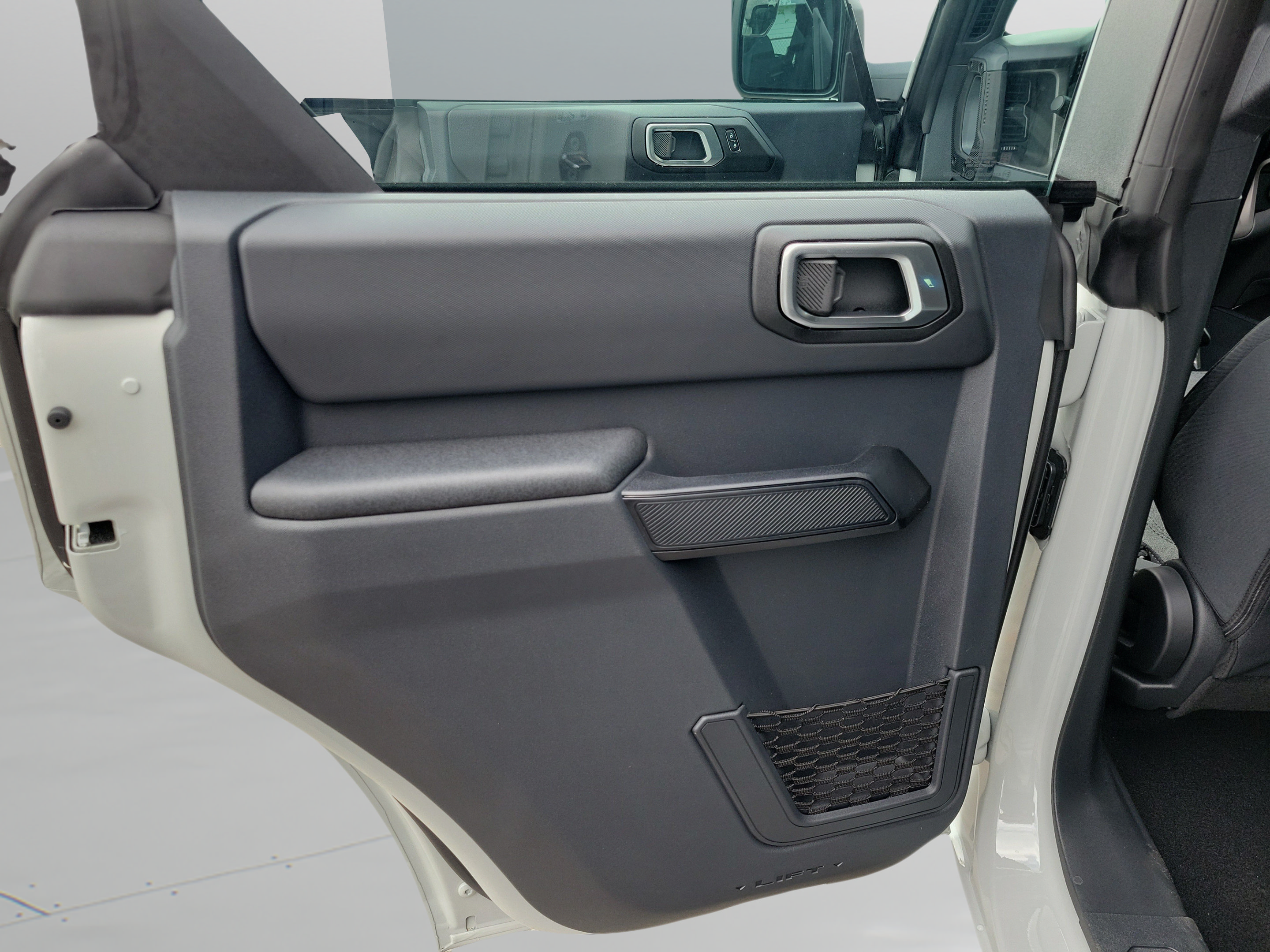 New 2026 Ford Bronco 4-Door AWD/4WD image 11