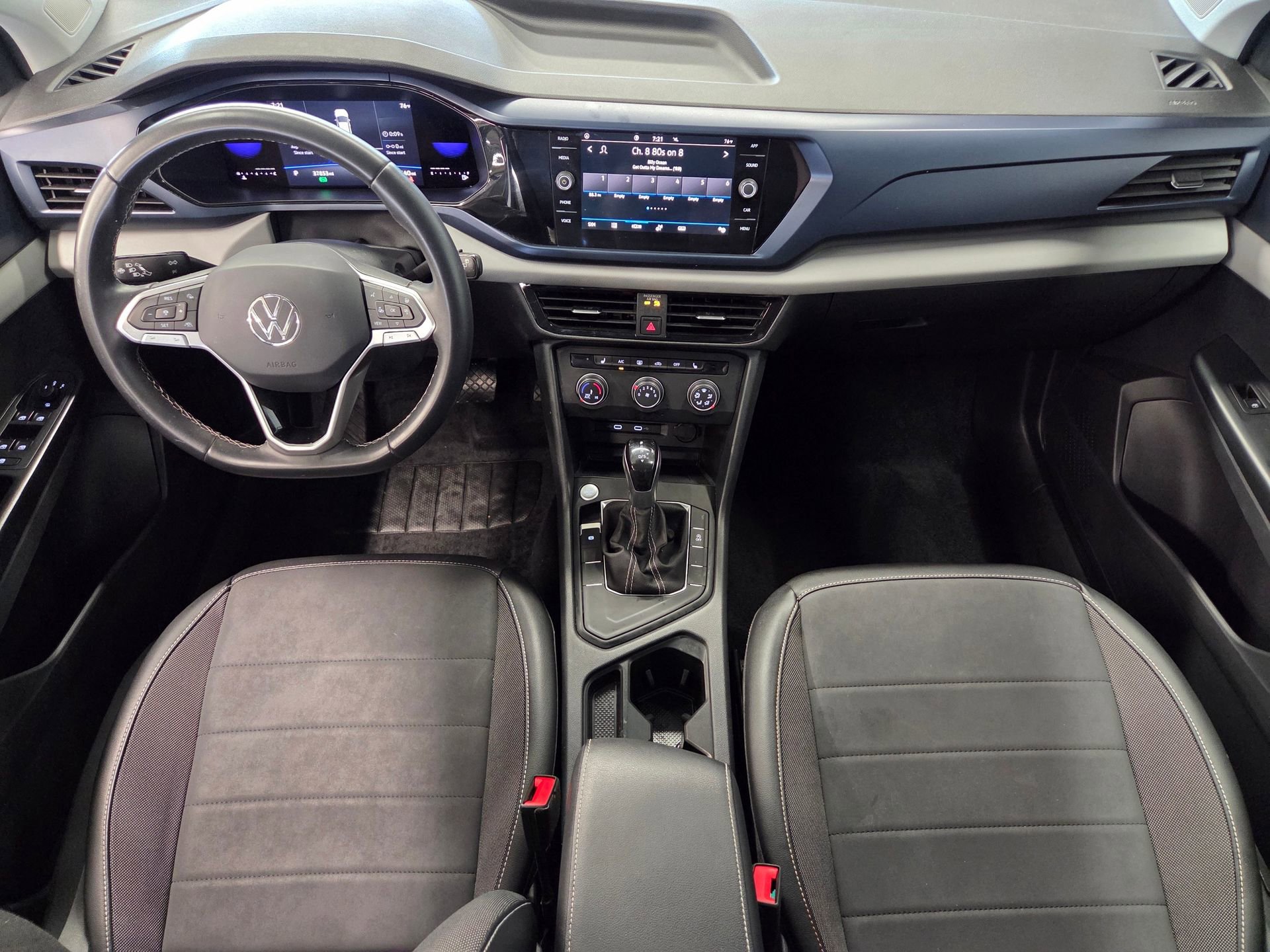 Used 2022 Volkswagen Taos SE image 13