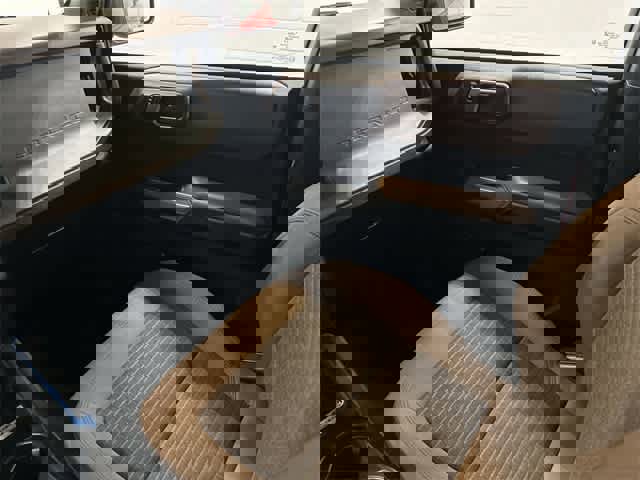 Used 2023 Ford Bronco Outer Banks image 13