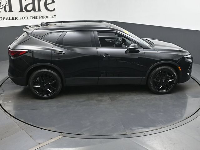 Used 2025 Chevrolet Blazer LT w/ Sound & Technology Package AWD/4WD image 43