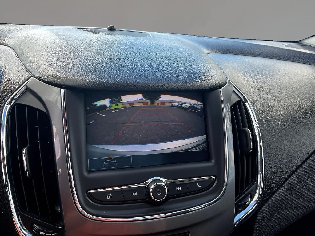 Used 2019 Chevrolet Cruze LS w/ LS Convenience Package FWD image 14