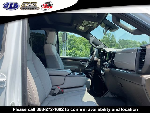 Used 2024 GMC Sierra 2500 SLE w/ SLE Value Package; image 14