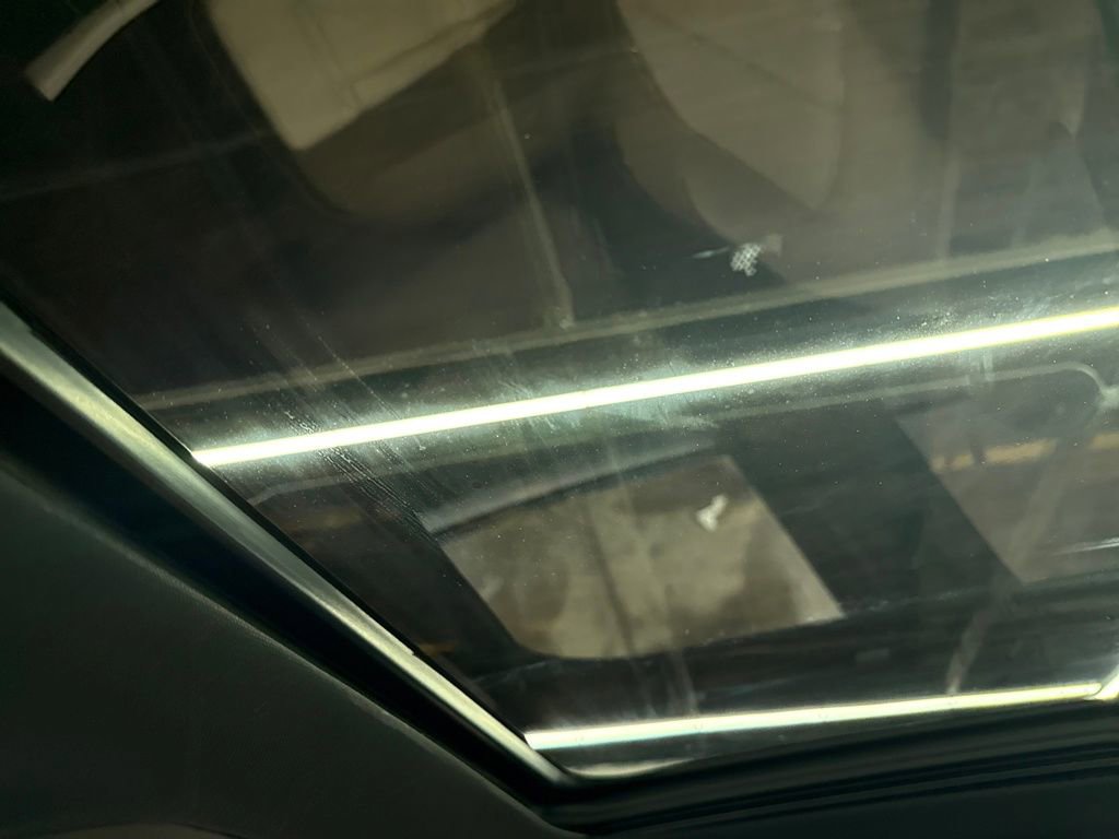 New 2025 Jeep Grand Cherokee Limited w/ Black Appearance Package image 21