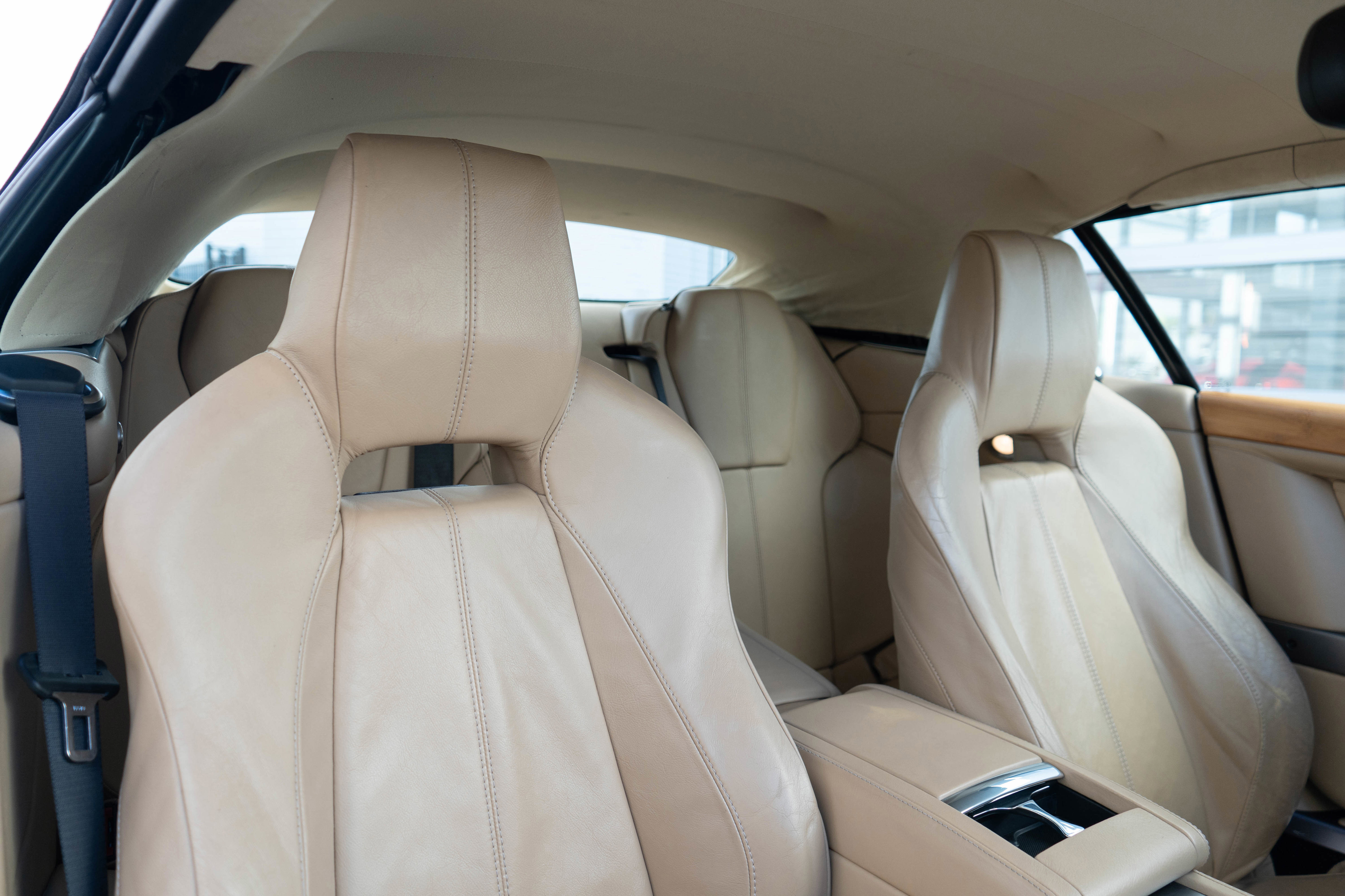 Used 2009 Aston Martin DB9 Volante image 26