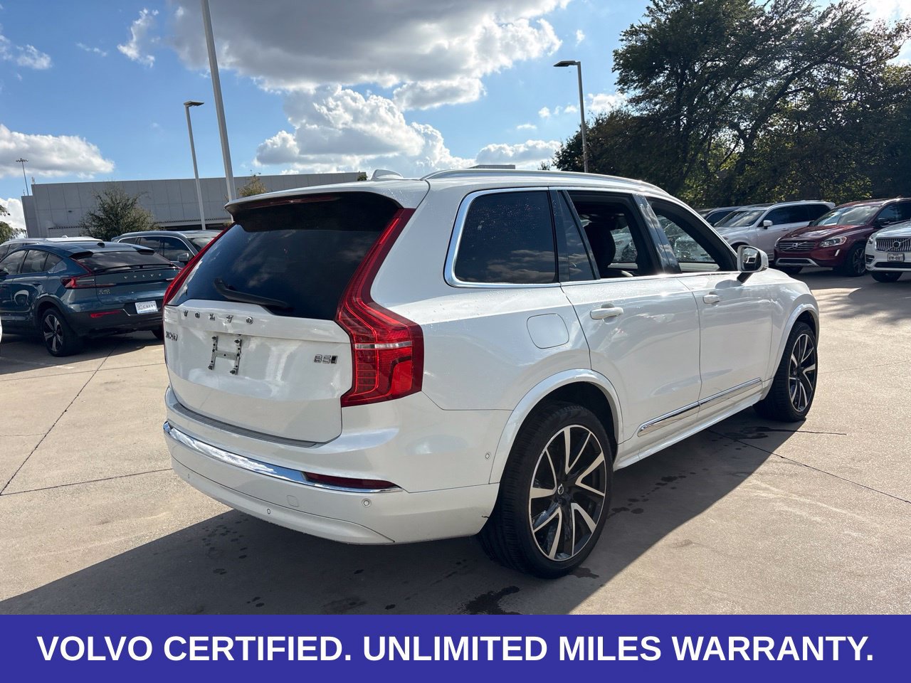 Certified 2024 Volvo XC90 B5 Plus w/ Protection Package Premier AWD/4WD image 8