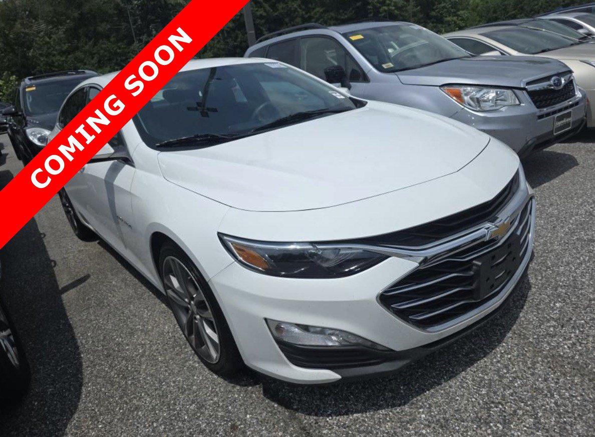 Used 2022 Chevrolet Malibu LT FWD image 3