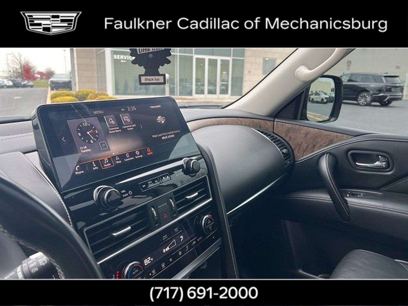 Used 2023 INFINITI QX80 Premium Select w/ All-Season Package image 26