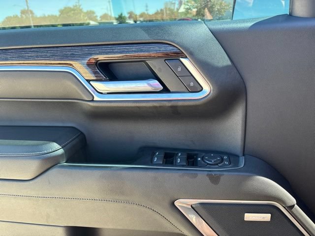 Used 2022 GMC Sierra 1500 Elevation w/ Elevation Premium Package AWD/4WD image 15
