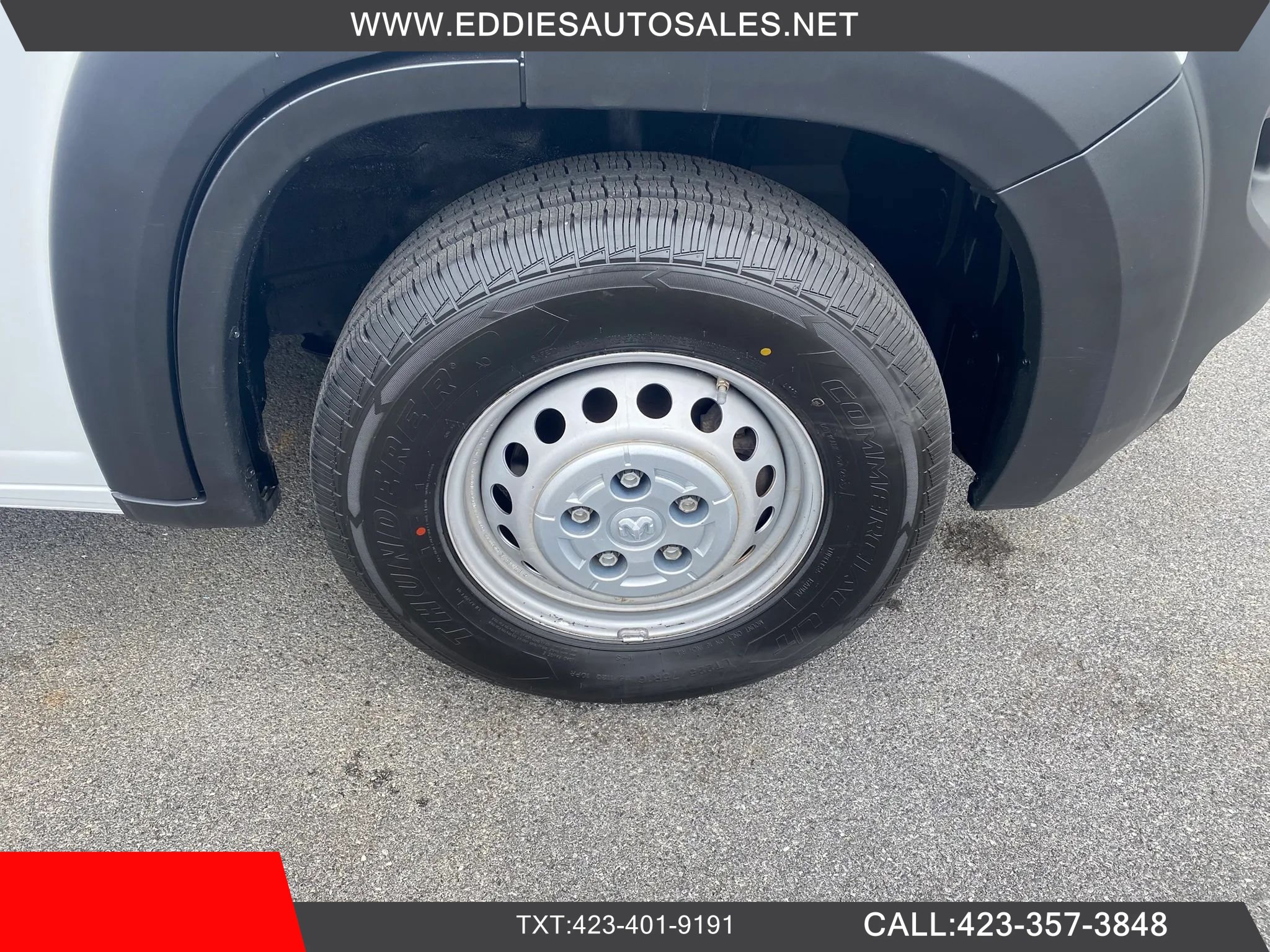 Used 2025 RAM ProMaster 2500 w/ Convenience Group FWD image 26