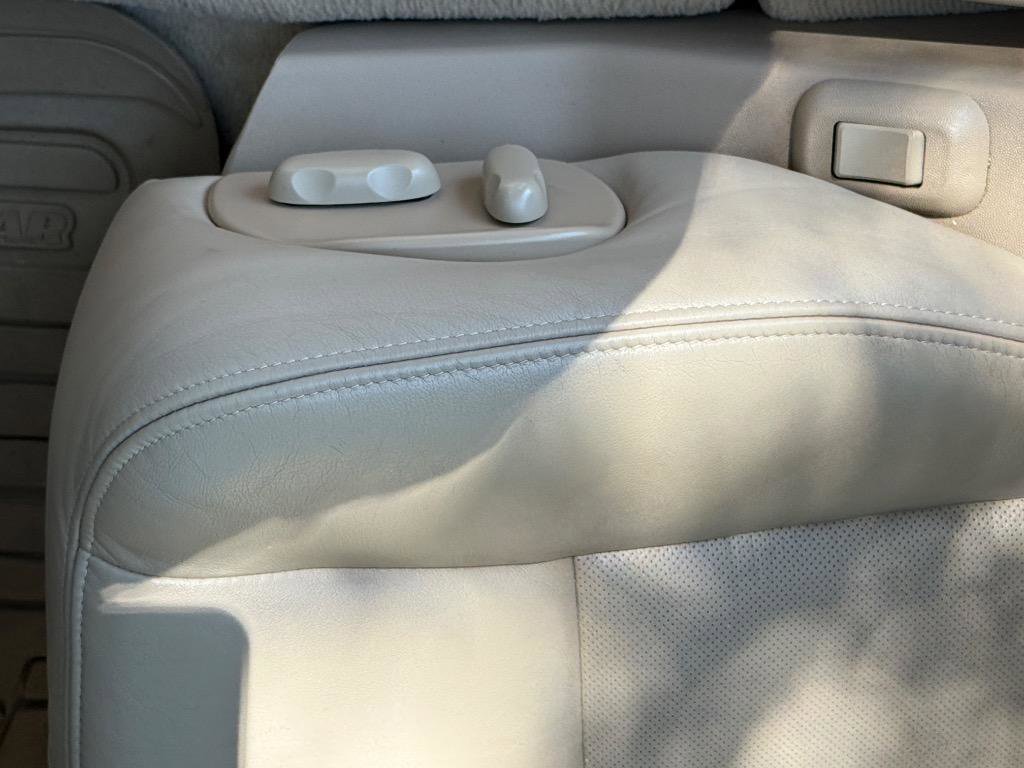 Used 2007 Cadillac CTS 3.6 w/ 3.6L V6 Luxury Package image 20