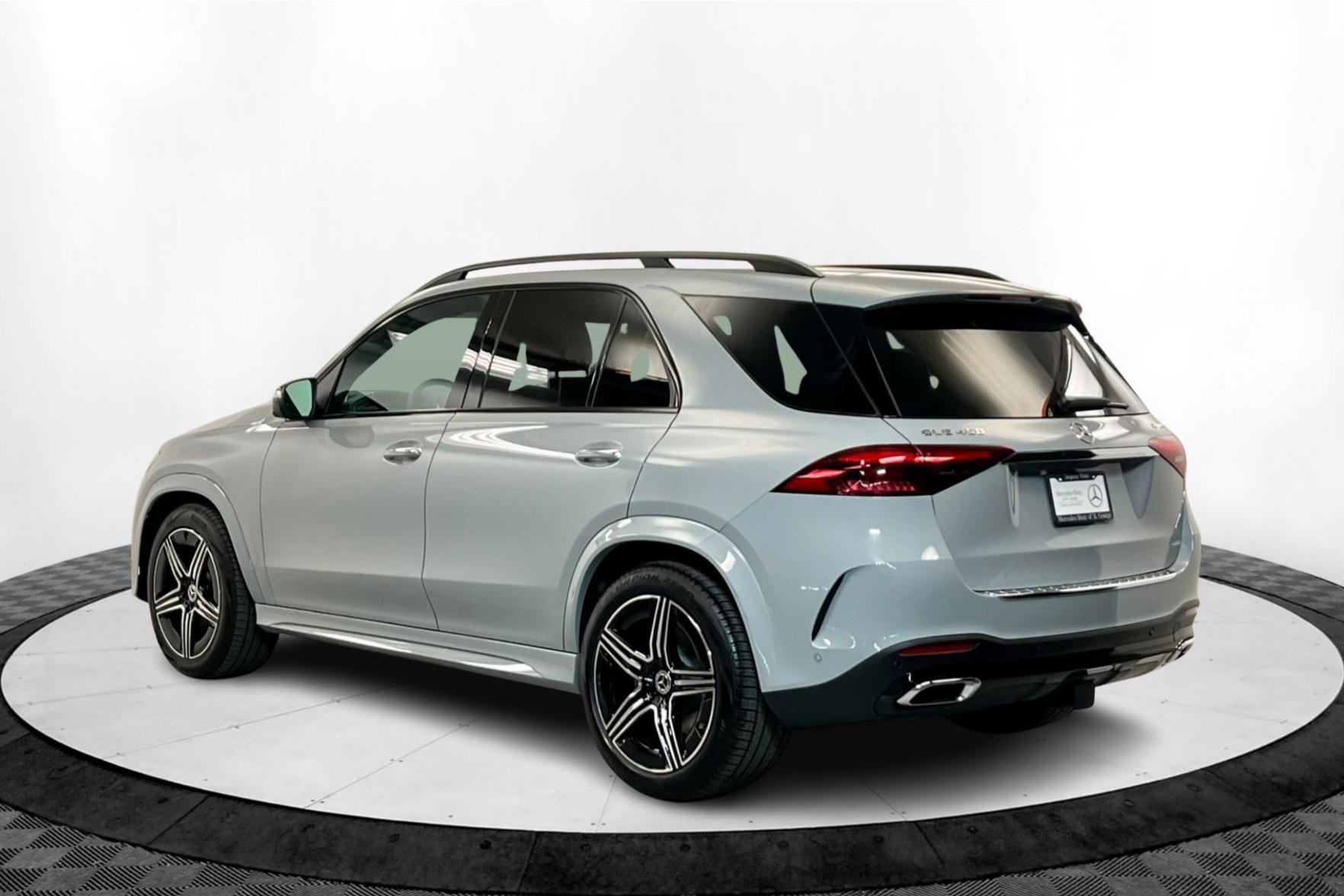 New 2025 Mercedes-Benz GLE 450 4MATIC image 3