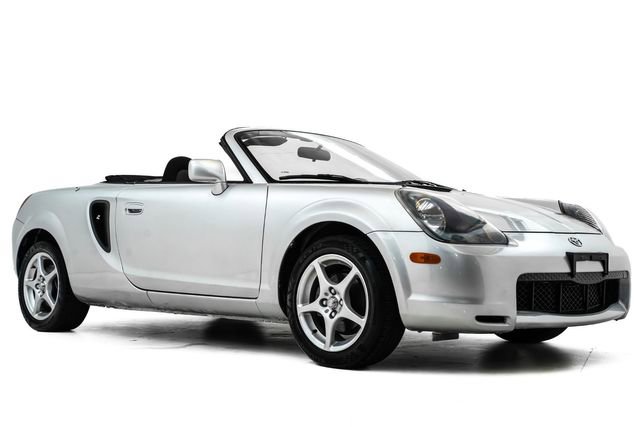 Used 2000 Toyota MR2 with 62,701 Original Miles image 6