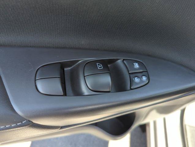 Certified 2019 Nissan Sentra S FWD image 30
