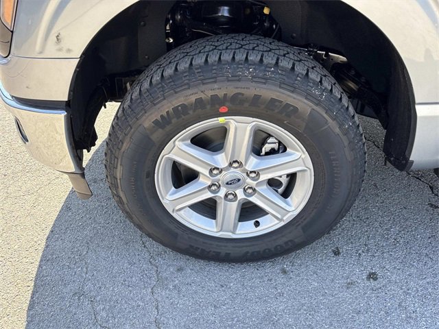 New 2026 Ford F150 XLT w/ Equipment Group 302A MID image 10