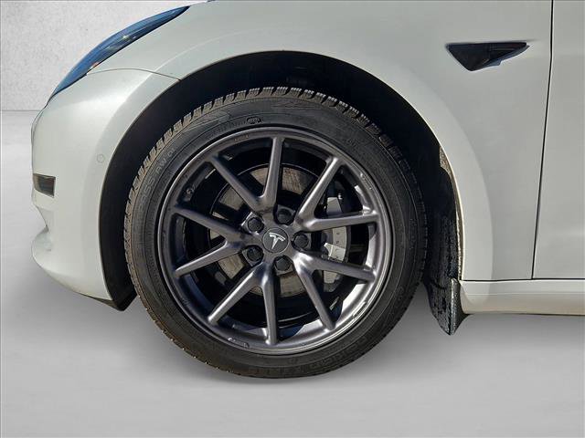 Used 2019 Tesla Model 3 Long Range image 26