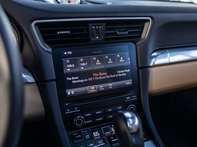 Used 2018 Porsche 911 Targa 4S image 30