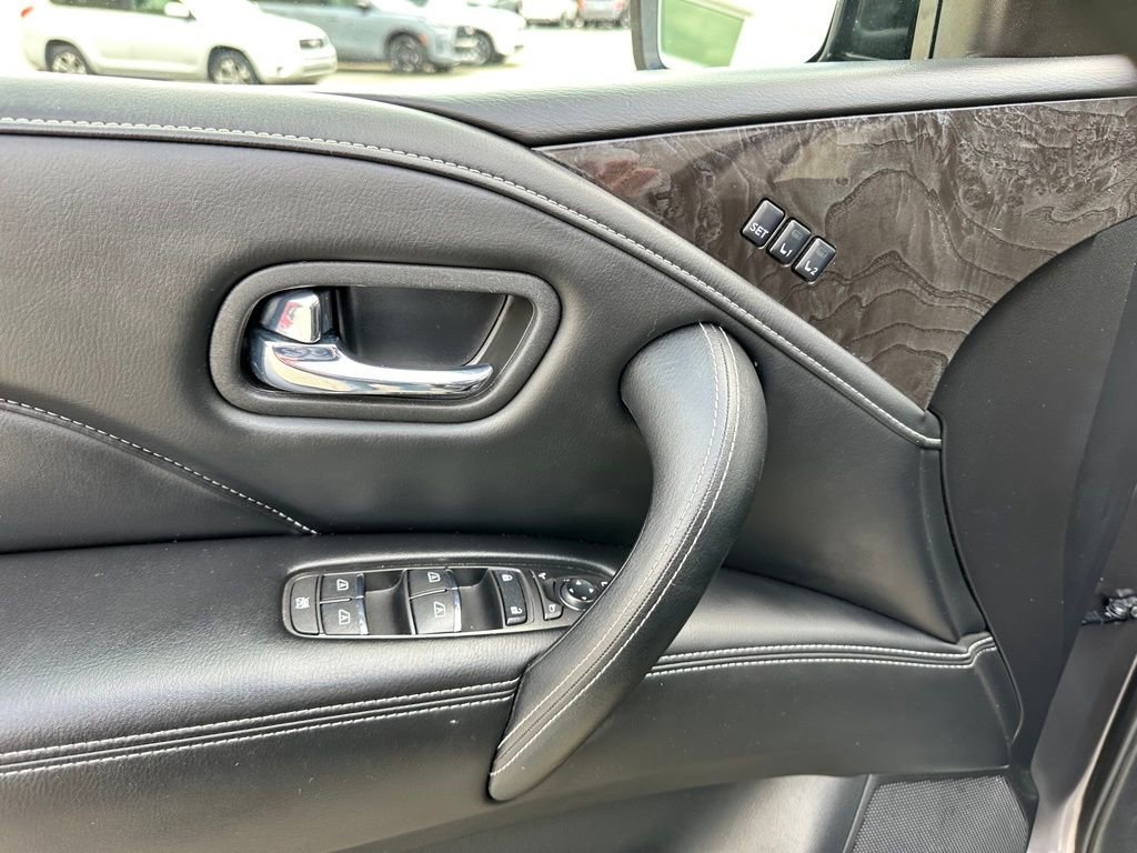 Certified 2024 INFINITI QX80 Luxe image 17