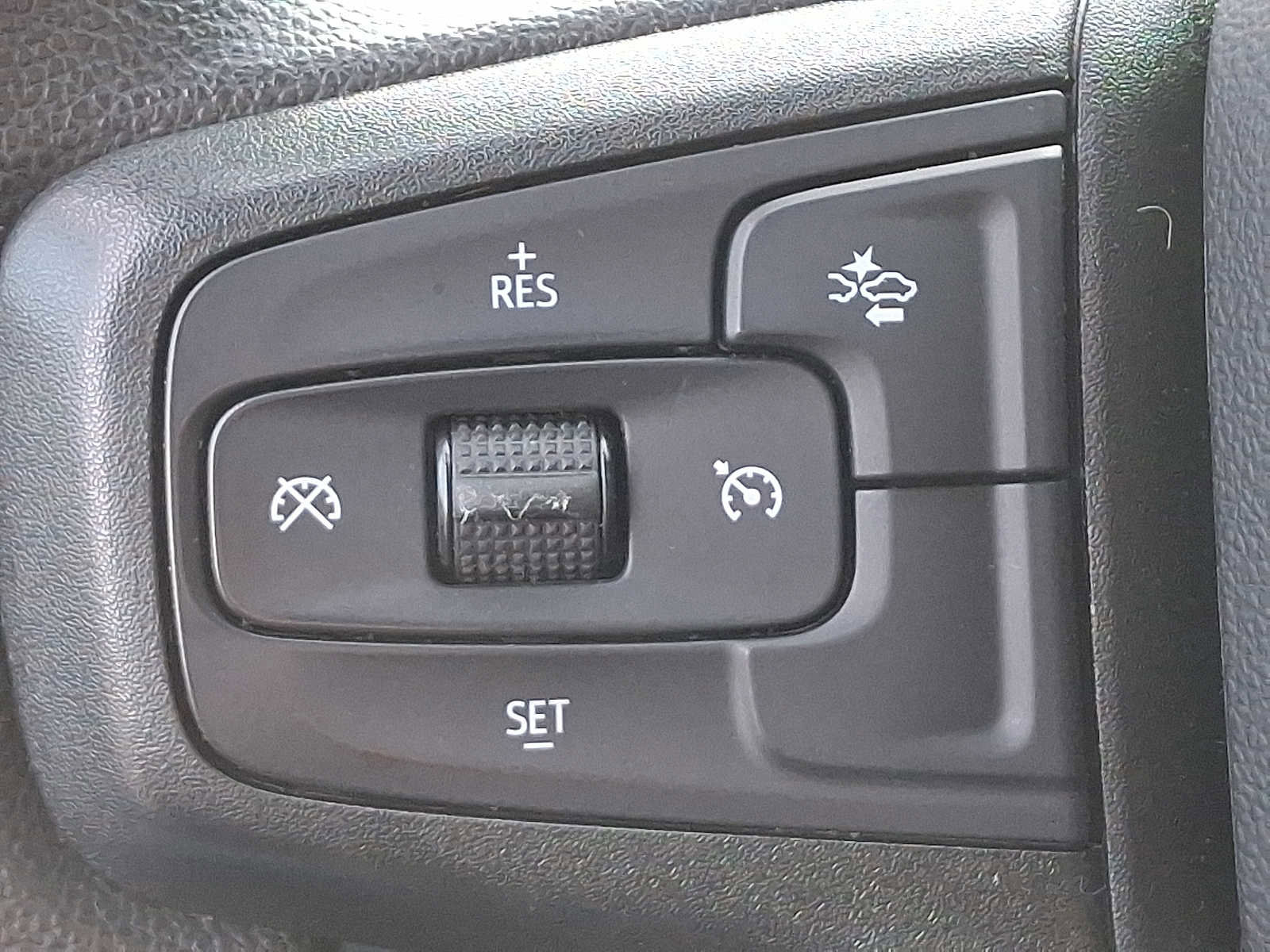 Used 2023 Chevrolet Silverado 1500 Custom image 21