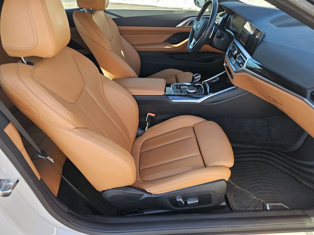 Used 2023 BMW 430i xDrive Convertible w/ Premium Package image 24