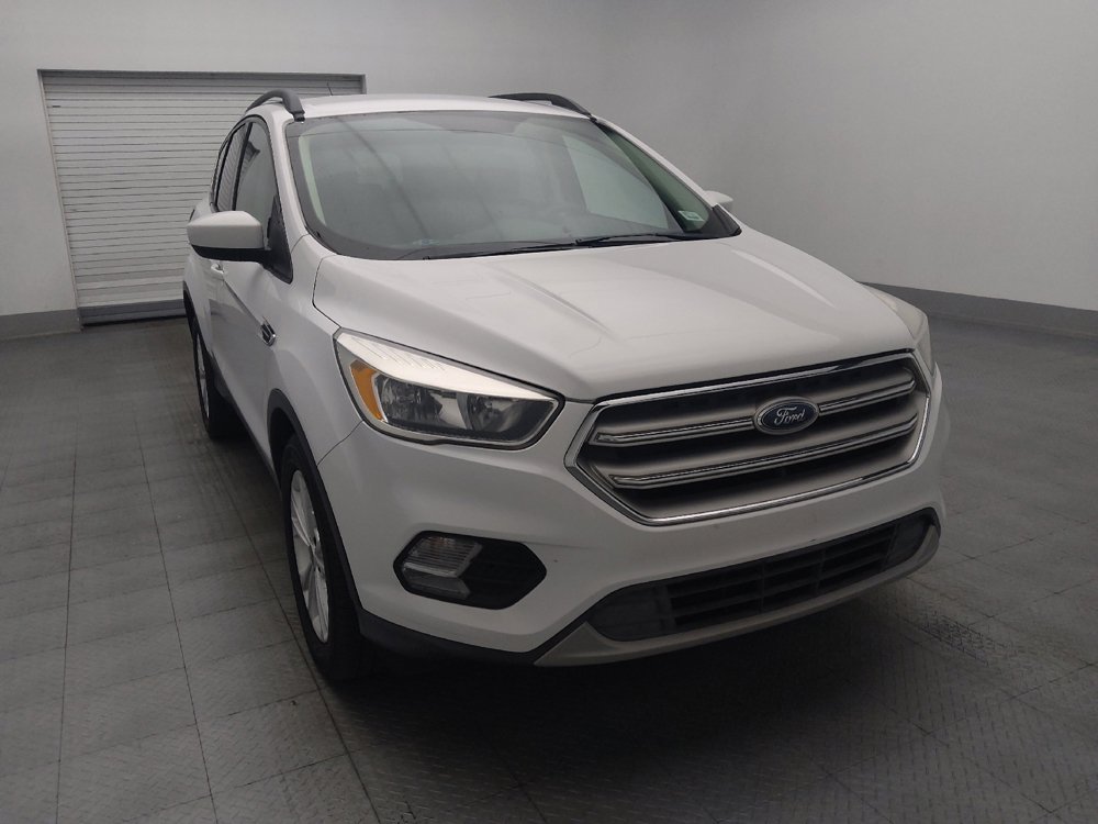 Used 2018 Ford Escape SE FWD image 14