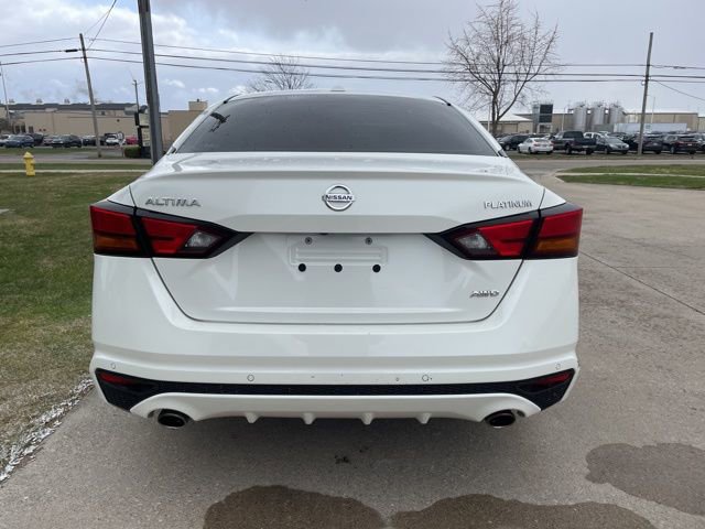 Used 2019 Nissan Altima 2.5 Platinum AWD/4WD image 12