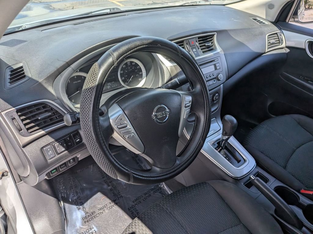 Used 2013 Nissan Sentra SR FWD image 15