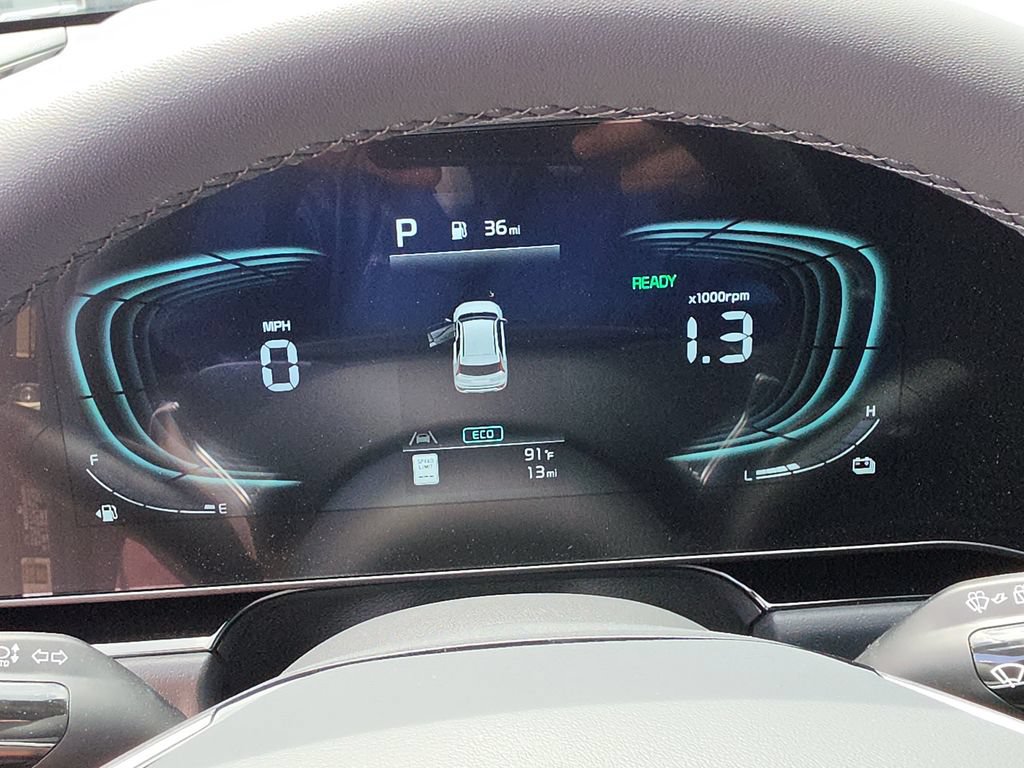 New 2026 Kia Niro EX FWD image 31