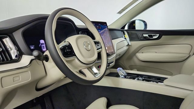 New 2027 Volvo XC60 B5 Ultra AWD/4WD image 12
