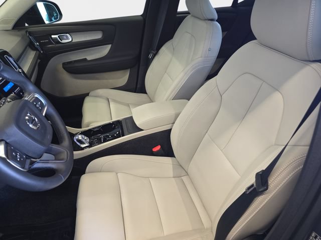Used 2026 Volvo XC40 B5 Ultra w/ Climate Package AWD/4WD image 18
