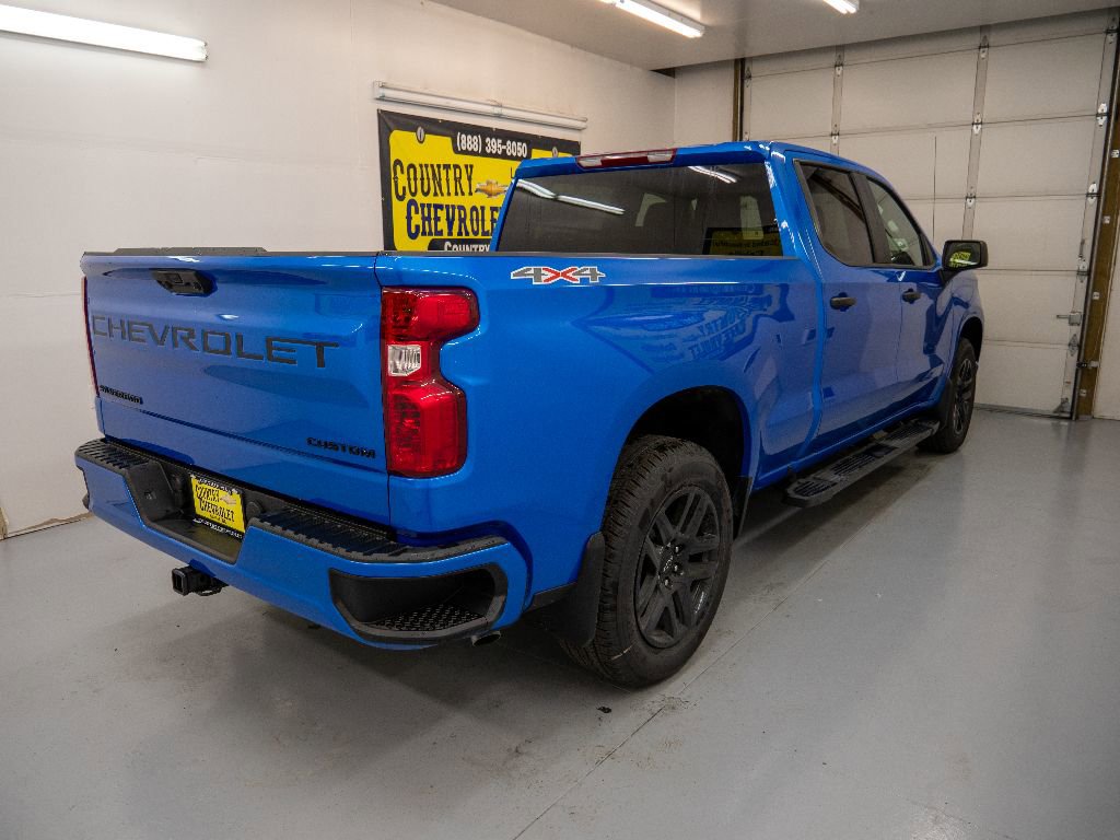 New 2025 Chevrolet Silverado 1500 Custom w/ LPO, Dark Essentials Package image 5