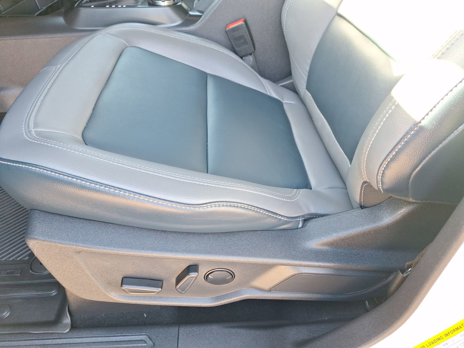 Used 2024 Ford Bronco Outer Banks image 17