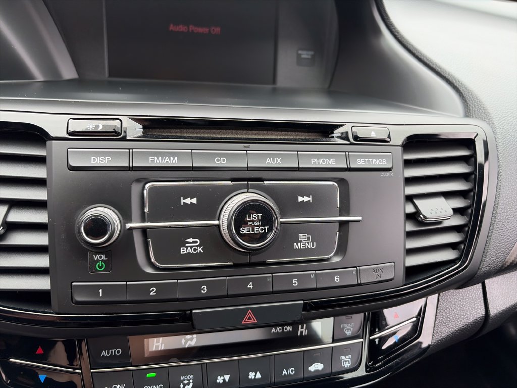 Used 2017 Honda Accord Sport image 21