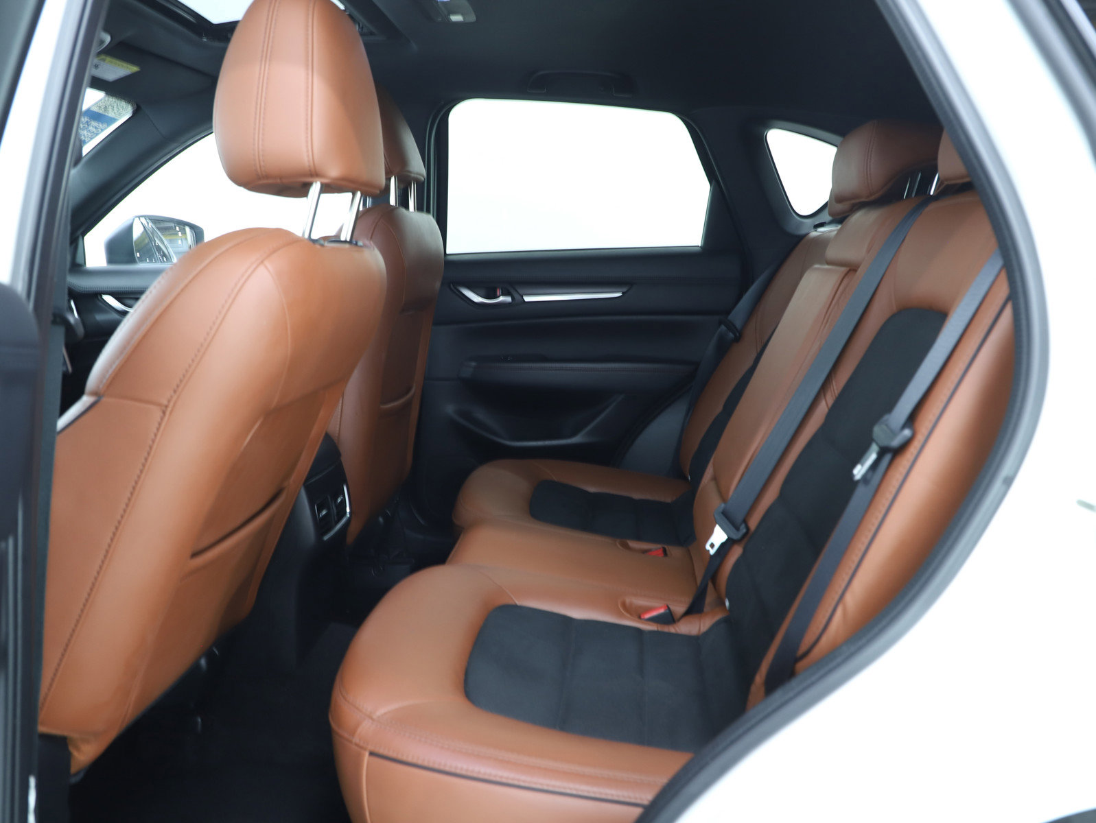 Used 2024 MAZDA CX-5 Carbon Edition image 15