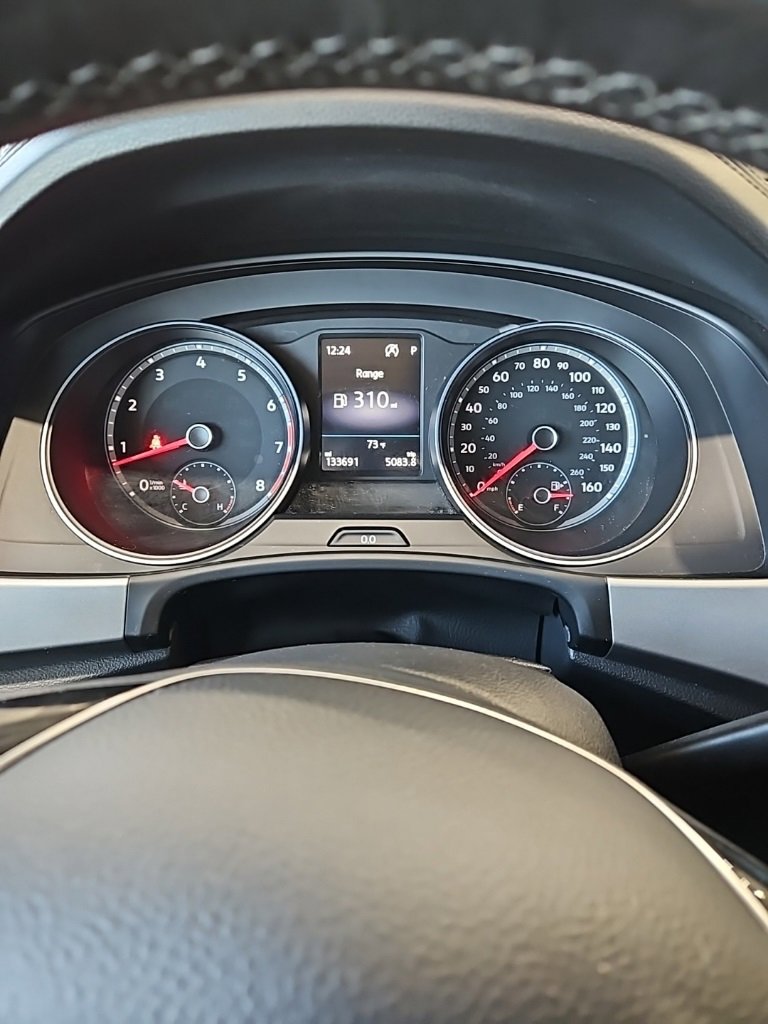 Used 2018 Volkswagen Atlas SEL image 37